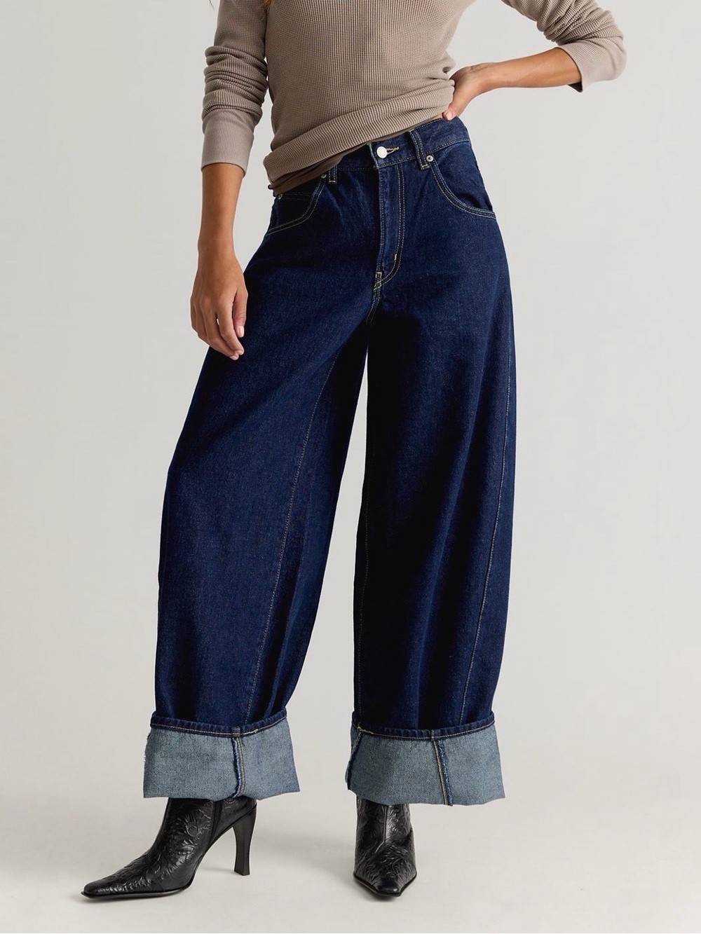 Levi's Super Baggy Barrel Jeans - Picture 2 of 4